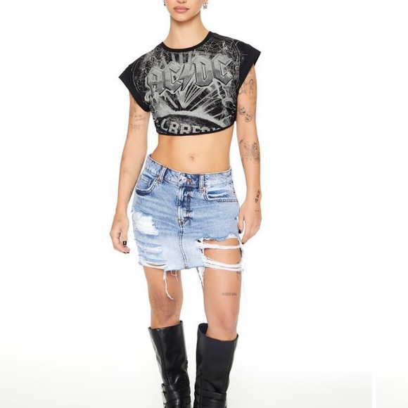Light Denim Distressed Mini Skirt - Picture 3 of 10